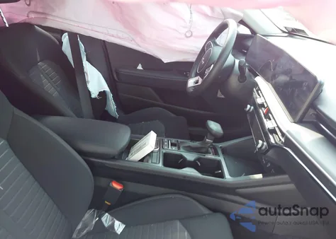 2025 Kia K5 Lxs из США, поврежденный, VIN KNAG24J76S5316596